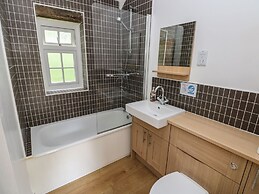 Corner Cottage