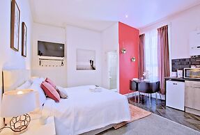 Sandy Bay Suites