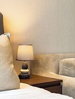 Superhost Modern Studio in Arjan