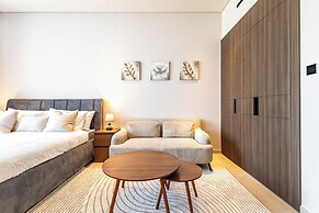 Superhost Modern Studio in Arjan