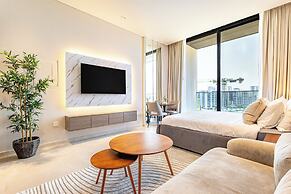 Superhost Modern Studio in Arjan