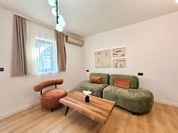 Lunamare Apartments