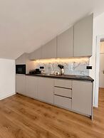 Lunamare Apartments