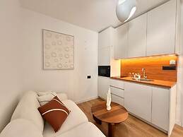 Lunamare Apartments