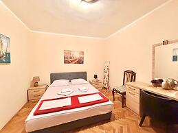 Beachfront Apartments Oaza
