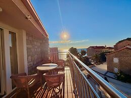 Beachfront Apartments Oaza