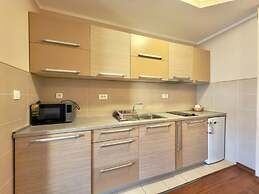 Beachfront Apartments Oaza 2