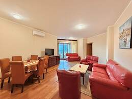 Beachfront Apartments Oaza 2