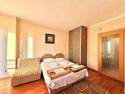 Beachfront Apartments Oaza 2