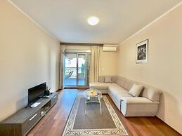 Beachfront Apartments Oaza 2