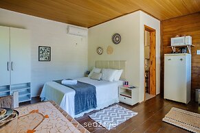 Elegant and Complete Chalets in Imbituba - REL