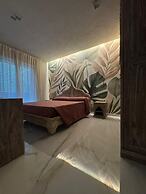 Paradisea club and residences