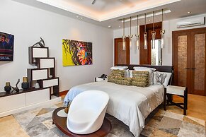 Oceans 8 Villa 6BR