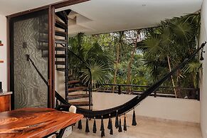 Bajo Cielo - Jungle View Terrace