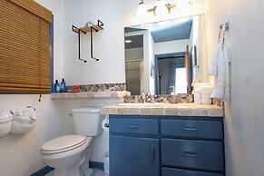 The Breeze St Thomas