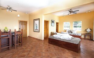 The Breeze St Thomas