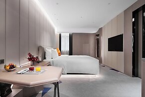 K · International Hotel