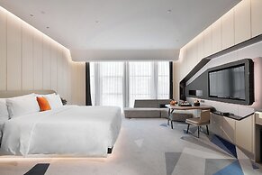 K · International Hotel