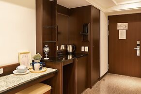 Via Garden Hotel
