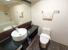 Via Garden Hotel