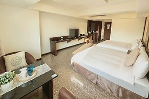 Via Garden Hotel
