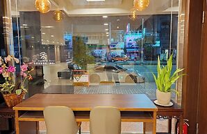 Via Garden Hotel