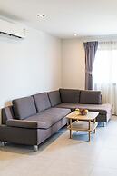 Modern Condo - 1BR T1-401