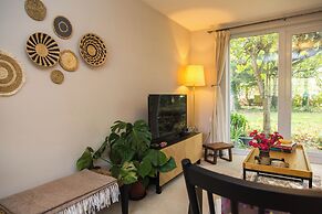 Calm Private Annex Ideal to Work, Rest & Explore