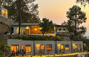 Anupraas Resort