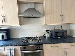 3 Bed Entire House - Runcorn