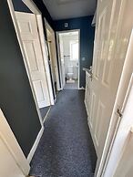 3 Bed Entire House - Runcorn