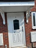 3 Bed Entire House - Runcorn