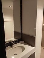 Well-located condo 1-BR T1-NV 203