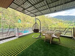 The Chail Pine Orchard Resort