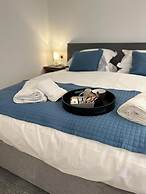 Fox and Hounds Inn