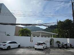 Baiyok Villas Near Kathu Waterfall