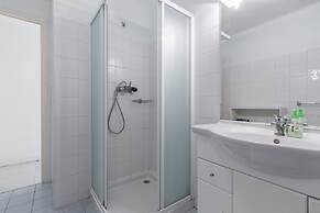 Spacious Studio Apartment Close to The Martinez - 2313