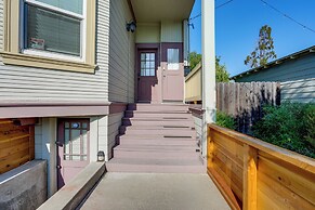 Pet-friendly Condo < 2 Mi to Alameda Beach!