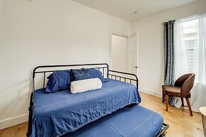 Queen City Charm Near University & Hospitals!