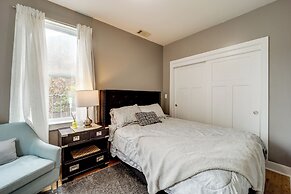 Queen City Charm Near University & Hospitals!