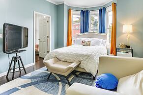 Explore & Work! Stylish Washington Heights Duplex