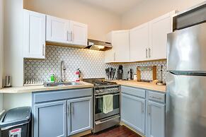 Explore & Work! Stylish Washington Heights Duplex