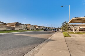 2 Mi to DHR Health: Commuter-friendly Pharr Apt