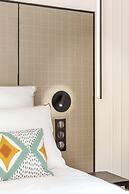Merveil Luxury Suite - Bvd Saint Denis