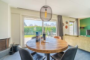 Tastefully Furnished Detached Bungalow