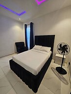 Luxury 5 Bedrooms Duplex With Swimming Pool
