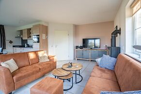 Charming 5-person Holiday Home With Panoramic Views