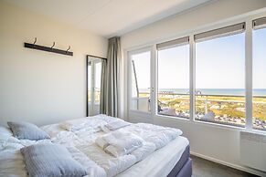4 Person Apartment With sea View