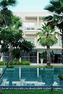 Golden Sands - By The Bay Resorts