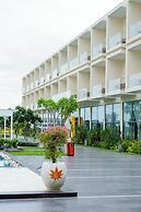 Golden Sands - By The Bay Resorts